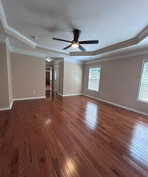 308 Fieldhouse Cir SW — Photo 25