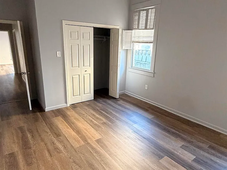 1346 Main St #A — Photo 10