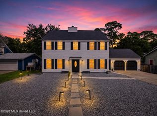 108 Penny Ct, Ocean Springs, MS 39564