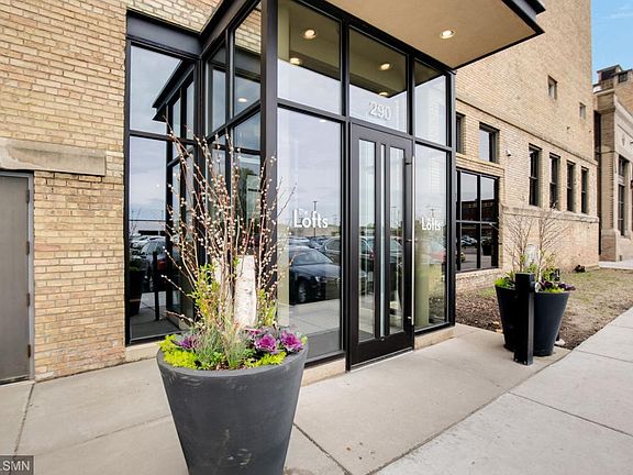 3rd image of 290 Market St Unit 803