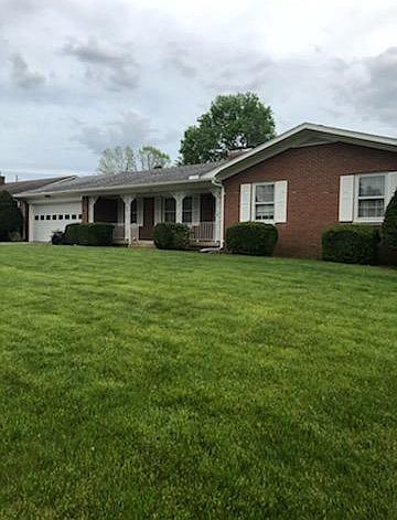 1st image of 104 Woodford Village Dr