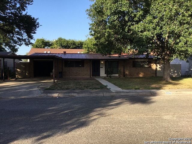 1st image of 808 Colony Dr