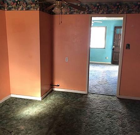 5th image of 211 Southern Ave