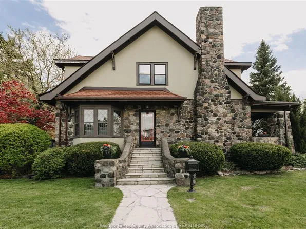 908 Dawson Rd, Windsor, ON N8Y 4A4