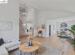 208 Lilac Cir, Hercules, CA 94547