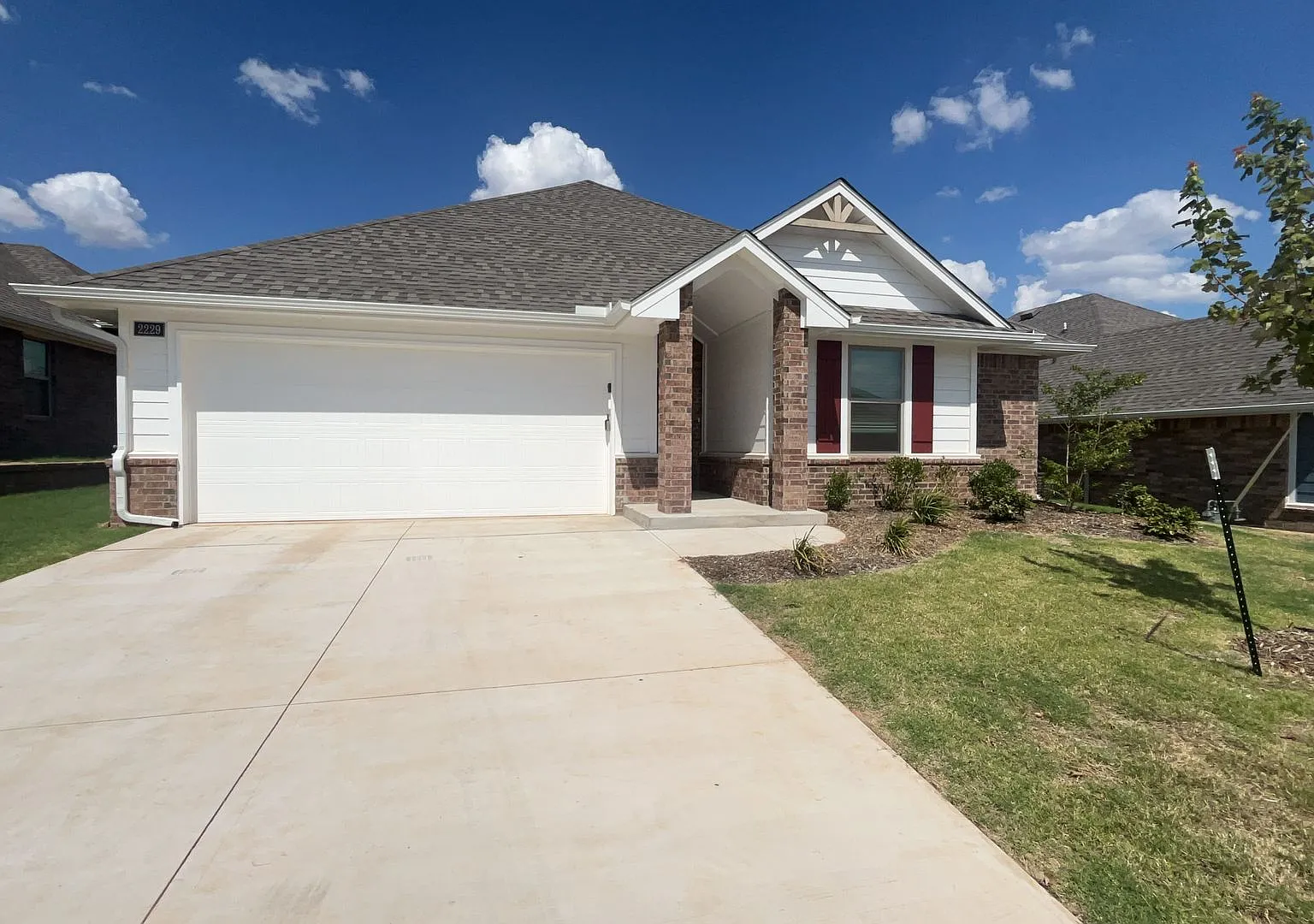 Brand New 3 Bedroom Home in Edmond with Storm Shelter — Photo 1
