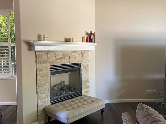 5th image of 34 Barker Ct