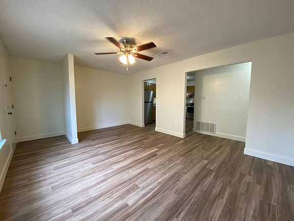 4th image of 11093 Amber Dr #D2