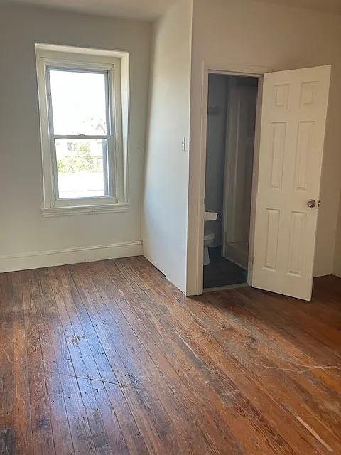 2 bed, 1000 sqft, $1,650 — Photo 3