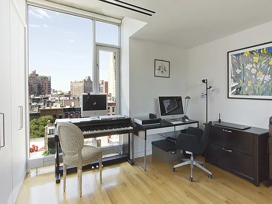 Sold by Sotheby's International Realty | media 16