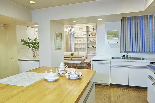 Sold by Brown Harris Stevens | media 19