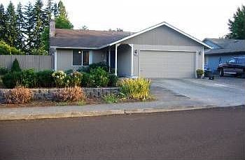 2nd image of 14213 NE 85th St