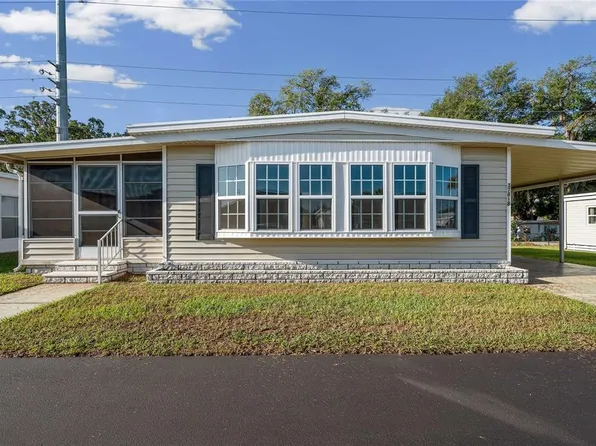 37818 Valencia Ave, Zephyrhills, FL 33541