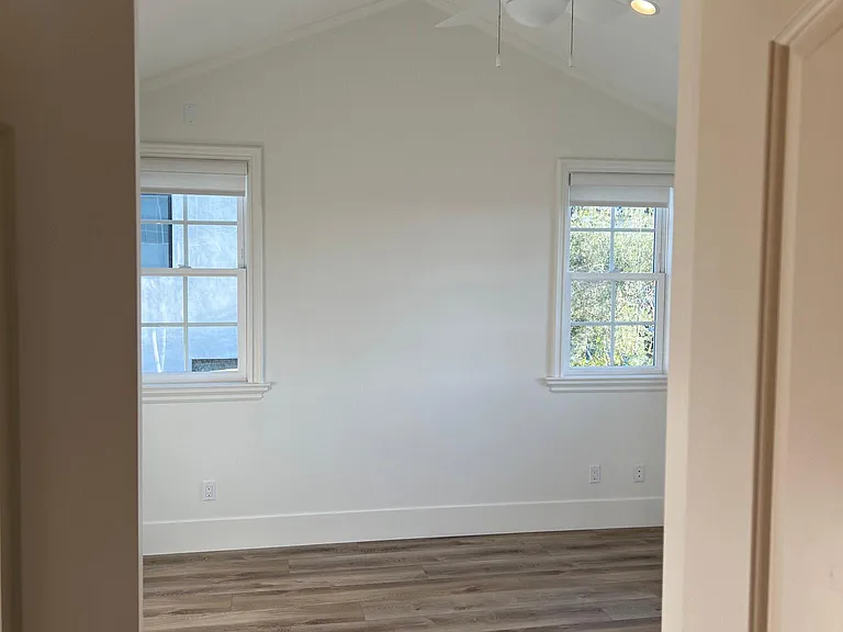 613 Poppy Ave — Photo 14