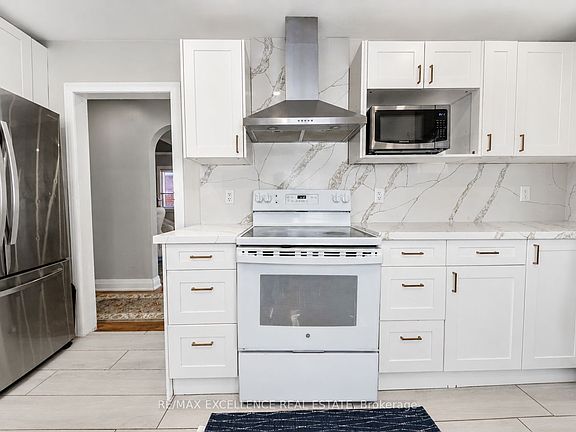 5th image of 49 Barrhead Cres