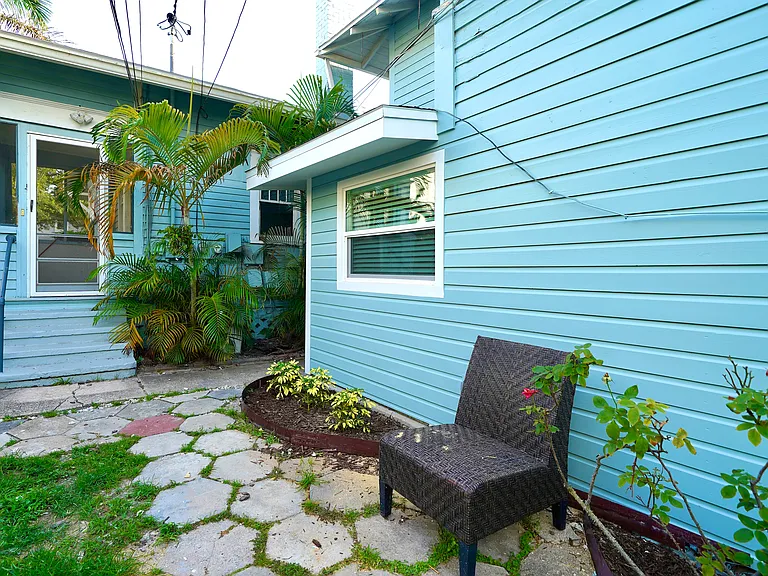 1125 1/2 Cherry St NE #1125-1/2 — Photo 9