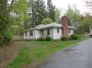 2A Strawberry Hill Rd, Southborough, MA 01772