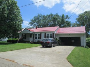 890 Grove Rd, Zanesville, OH 43701