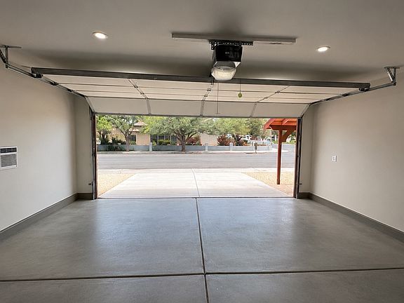 3rd image of 5858 Allegro Ave