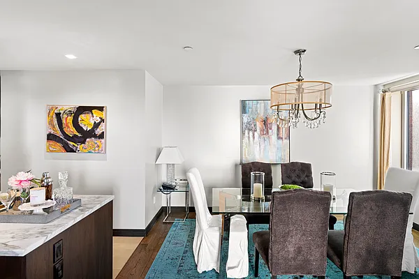 Sold by Nest Seekers International | media 21