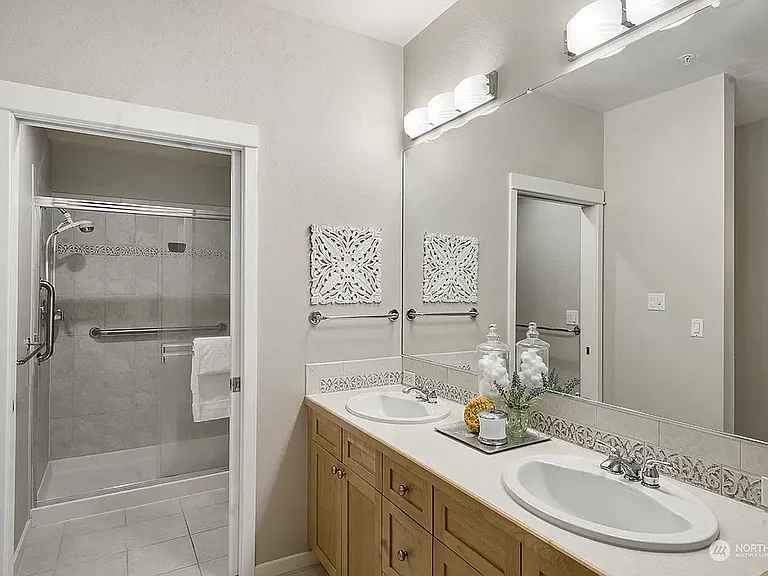 108 2nd Ave S #201 — Photo 12