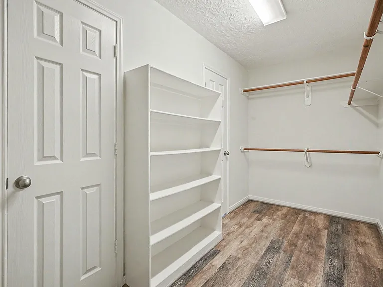 2742 Villa Pisa Ln — Photo 16