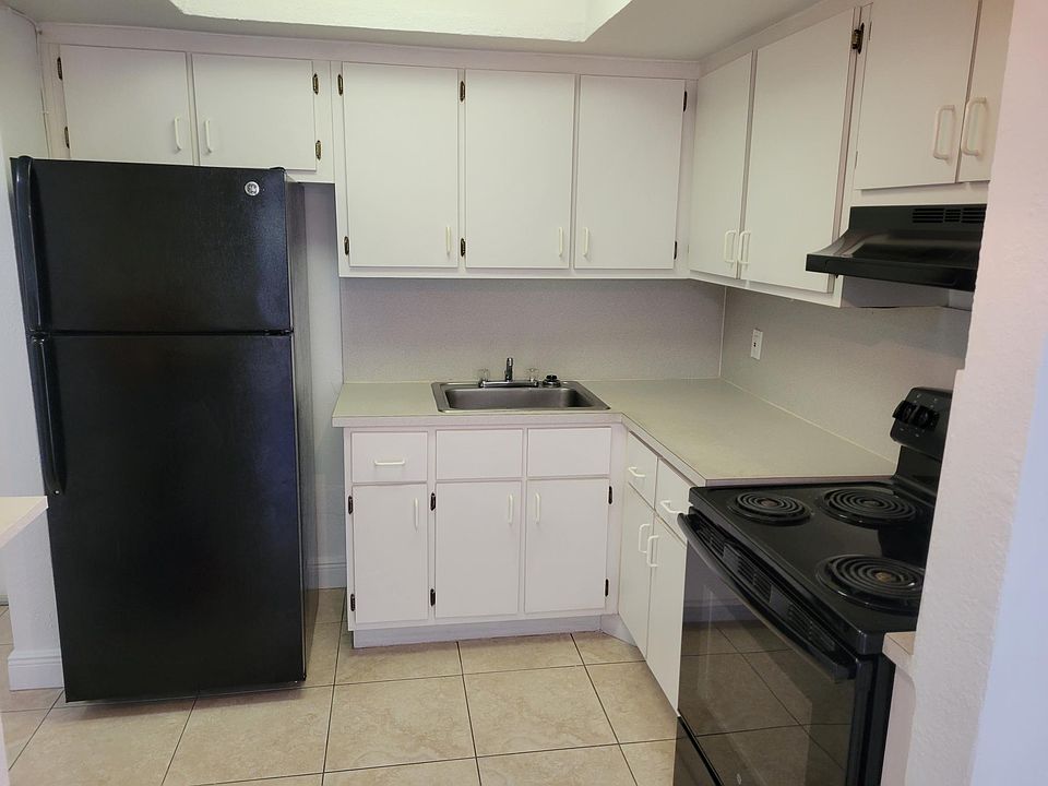 1st image of 13920 Lake Placid Ct #27