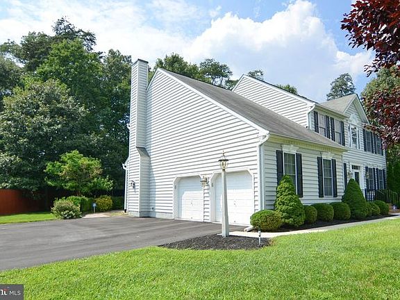 2nd image of 413 Blairfield Ct