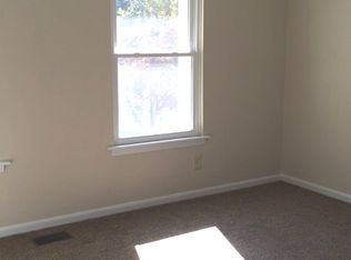 401 Hermitage Dr, Danville, VA 24541