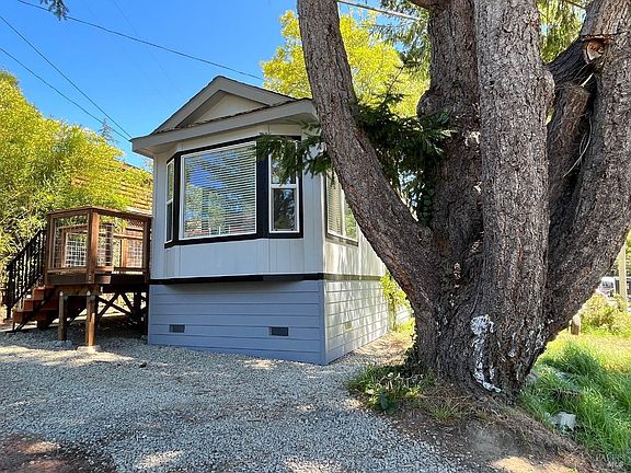 2nd image of 22900 Sylvan Way #8
