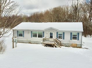 16 Gonyea Rd, Altona, NY 12910