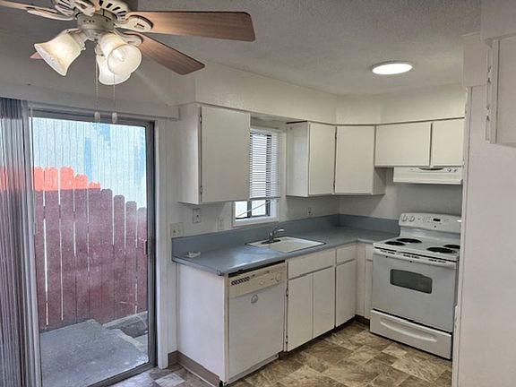 3rd image of 510 Plum St #510