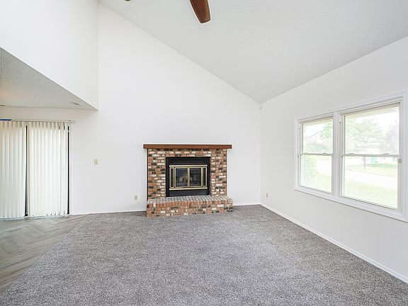 4th image of 9158 Cinnebar Dr