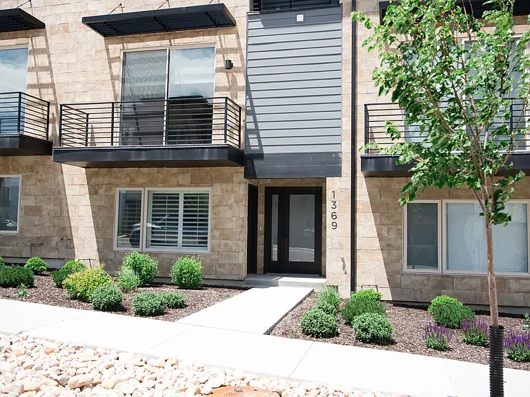 1369 Gambel Oak Way — Photo 60
