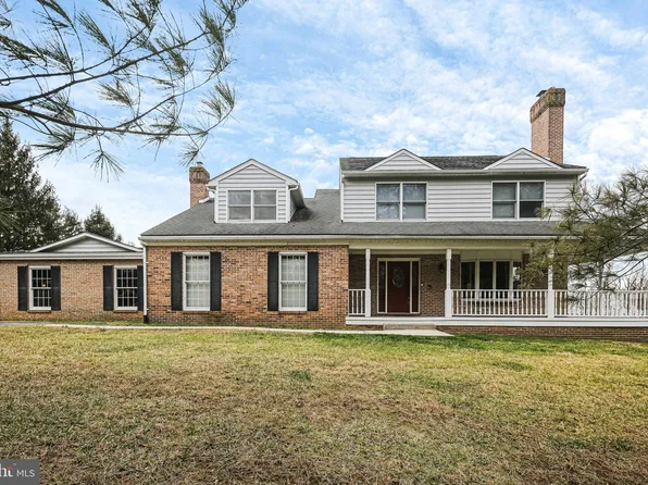 12424 Falls Rd, Cockeysville, MD 21030