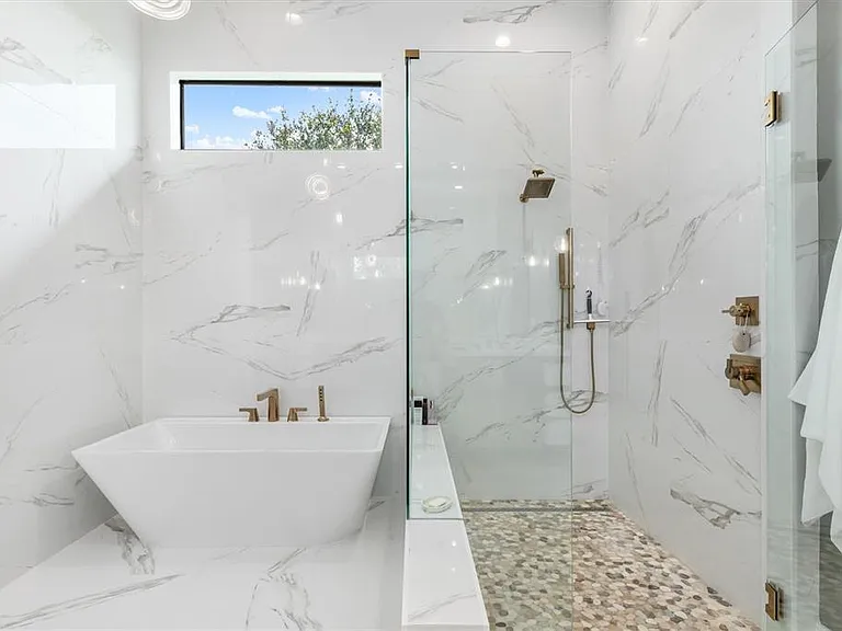 9474 Melody Cir — Photo 24