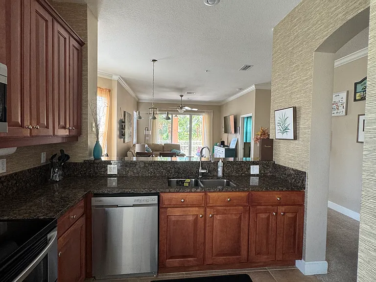 35 Ocean Crest Way #1115 — Photo 15