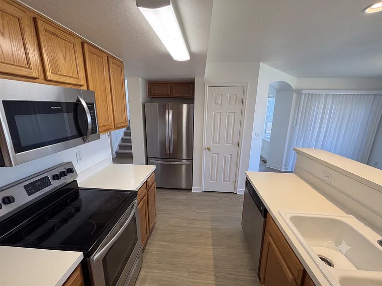 12139 Applewood Ct — Photo 4