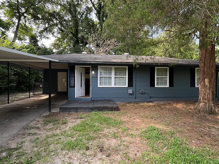 2468 Vivian Dr — Photo 1