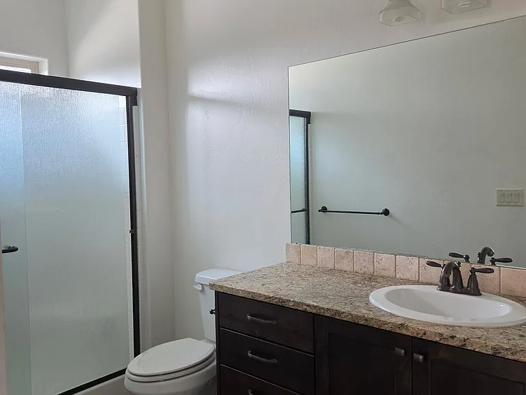 2612 E Lacewood Dr — Photo 16