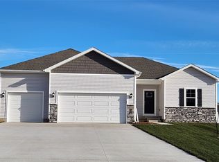 4663 172nd Way, Urbandale, IA 50323