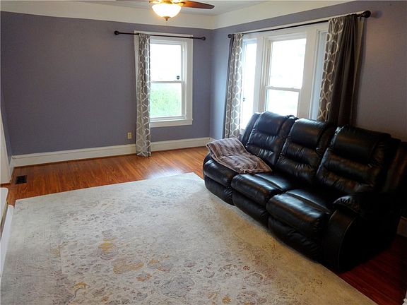 5th image of 610 Magee Ave