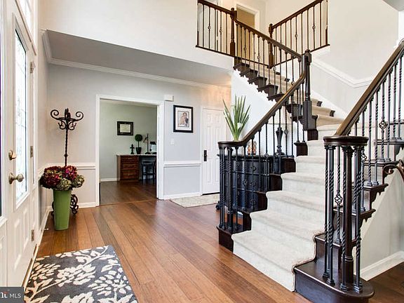 4th image of 15099 Wetherburn Dr