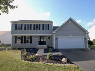 119 Chesterfield Dr, Oswego, IL 60543