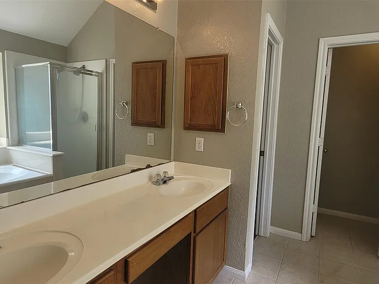 3825 Evergreen Way — Photo 17