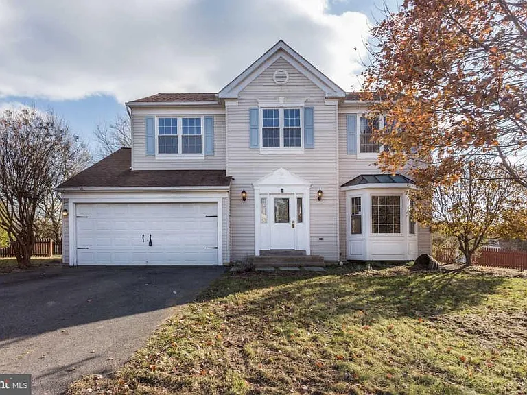 2 New Market Ct — Photo 25