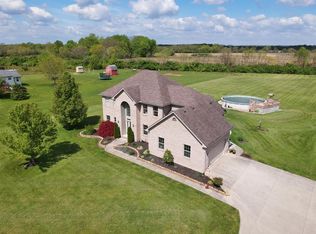 9597 Old Stage Rd, Waynesville, OH 45068