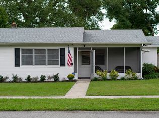 2500 Westland Rd, Mount Dora, FL 32757