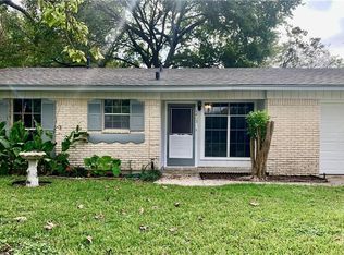 1403 Gilmore St, Taylor, TX 76574