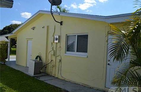 3rd image of 5307 NW 49th Ter